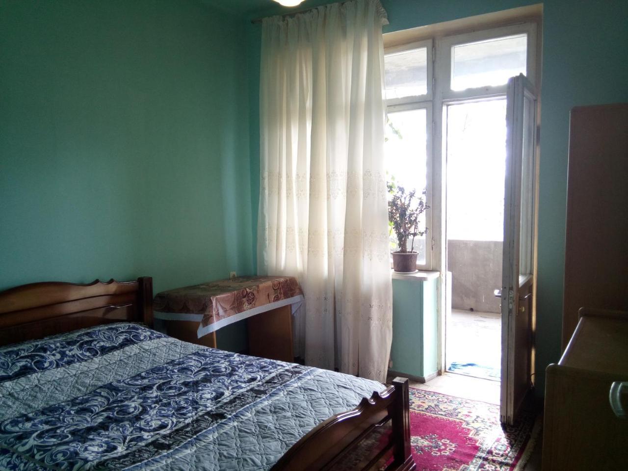 Room In The Centre Γιερεβάν Εξωτερικό φωτογραφία